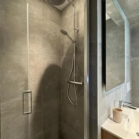 Apartment Neuf - Neuf Proche Plages - Clim, Wifi